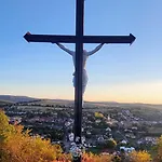 Nyaraló Lóci Palócház *