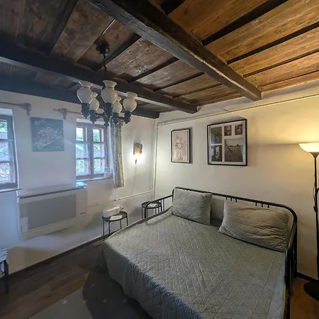 Loci Palochaz Tatil Evi *